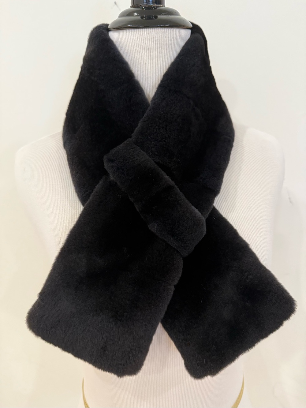 Black Sheared Mink Fur Scarf - Women's Winter Neck Warmer